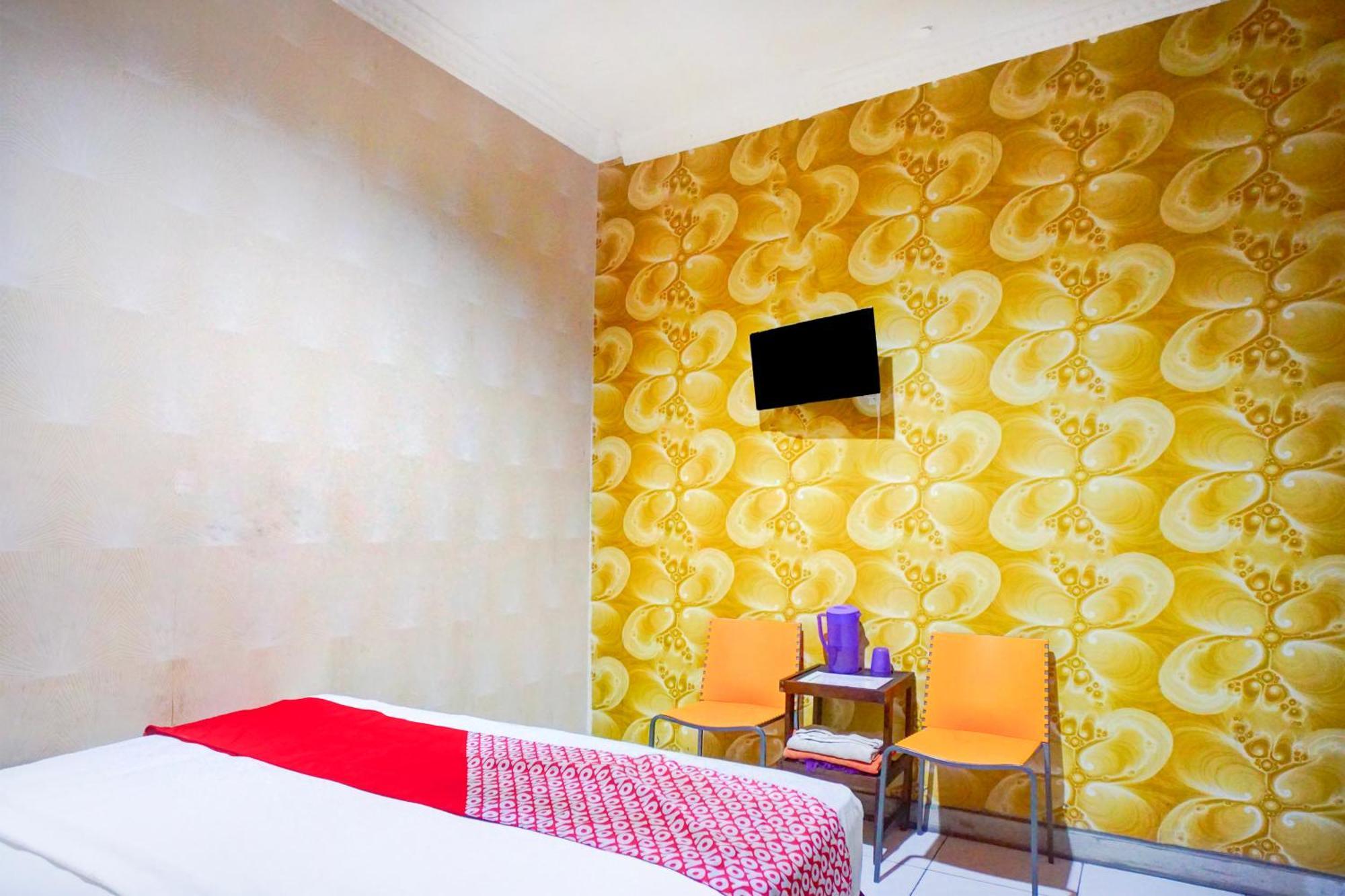 Hotel O Asyaffirah Near Masjid Raya Al Mashun Sm Raja Медан Екстер'єр фото