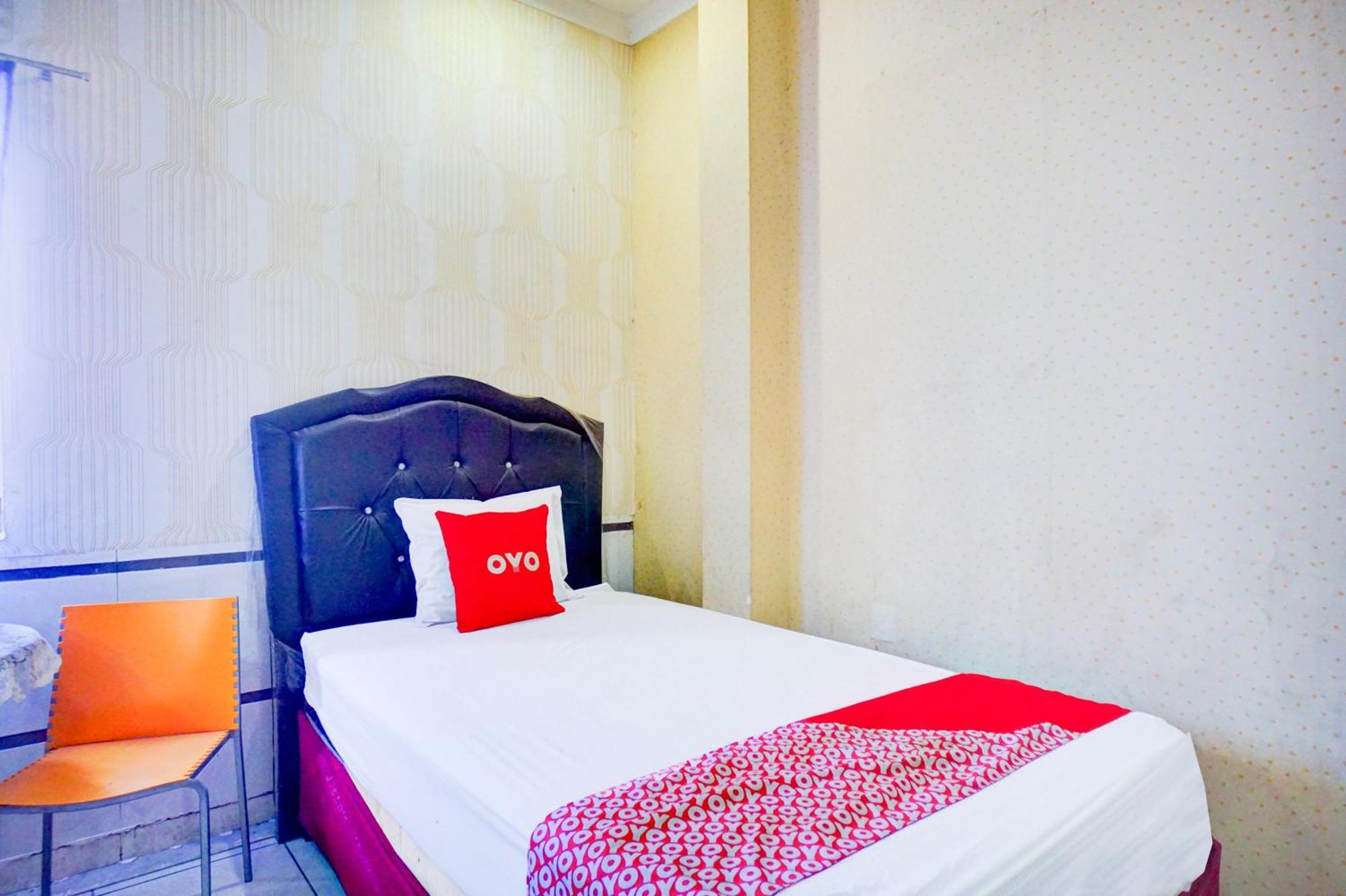 Hotel O Asyaffirah Near Masjid Raya Al Mashun Sm Raja Медан Екстер'єр фото